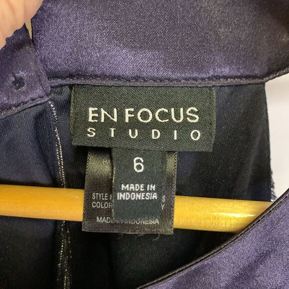 Enfocus Studio Navy and Silver Micro Pleated High Neck Sleeveless Dress Size 6 - Picture 7 of 14